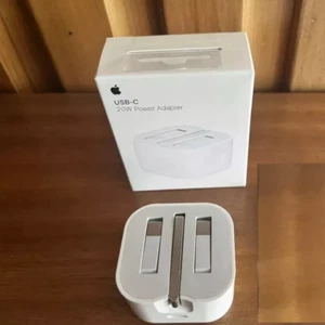20W USB-C Power Adapter PD UK Plug Charger For iPhone 16 15 14 12 11 X - Boxed - Picture 1 of 3