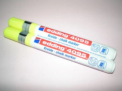 2x Edding 4095 window marker gelb 2-3 mm Kreidemarker chalk f. Fenster NEU - Bild 1 von 3
