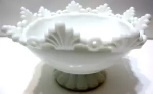 Vintage Westmoreland Glass Bowl Ring and Petal Square Footed White Milk Glass - Picture 1 of 8