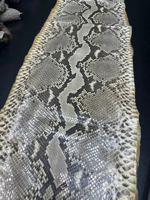 Snake skin, Italian genuine snake leather, exotic leather - Image 1 of 3