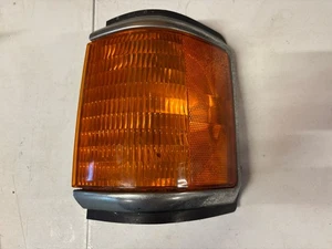 Driver Corner/Park Light Park Lamp-turn Signal Fits 87-91 BRONCO/Truck 517140 - Picture 1 of 12