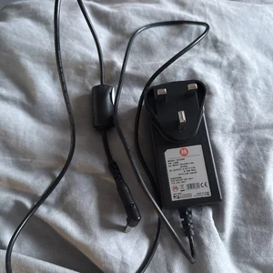 AC/DC Power Adapter JD-12018 EA1020AK Asian Power Devices WA-18Q12FU LOT - Picture 1 of 3