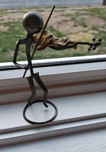 Einzigartiger handgefertigter geformter Metallgeiger 5 Zoll - Bild 1 von 7