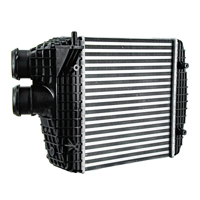 Rechte Seite Ladeluftkühler Für MASERATI GHIBLI QUATTROPORTE 670035635 DE NEU - Bild 1 von 4