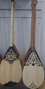 Dombyra (dombra) Kazakh national musical instrument with a case - Picture 1 of 2