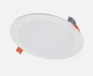 HALO HLBSL 6 in. Color Selectable (4000K-6000K) Recessed Integrated LED Kit - Picture 1 of 7