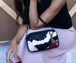 louis vuittons Shoulder Handbag - Giraffe - Picture 1 of 11