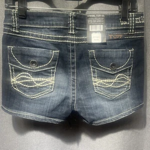 NEW Cowgirl Tuff Denim Shorts Stretch Material 27 Waist - Picture 1 of 10