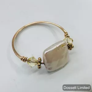 Verstellbarer Goldring mit quadratischer Perle - Bild 1 von 5