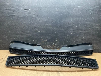 2007 to 2014 Chevrolet Tahoe Suburban Lower Upper Grill Grille Set Oem U6399 DG - Image 1 of 4