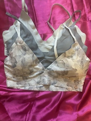 Sutiãs Danskin, pacote com 3 tamanho M - Imagem 1 de 4