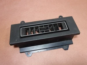 Jeep Cherokee XJ 84-96 OEM Lower Dash Air Vent HVAC Heater Outlet Comanche MJ - Picture 1 of 5