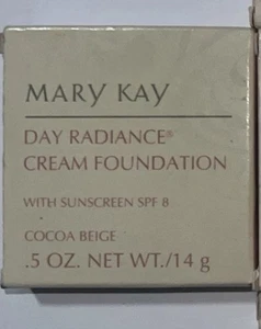 MARY KAY Day Radiance Cream Foundation D .5 oz. Cocoa Beige Sunscreen SPF 8 6307 - Picture 1 of 1