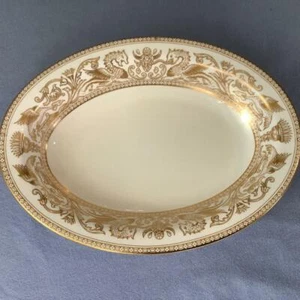Wedgwood Gold Florentine bone china 10" oval vegetable bowl W4219 black mark - Picture 1 of 4