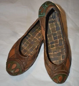 Think! Designer Multicolored All Leather Patchwork Ladies Flat Shoes Size 7 - Picture 1 of 9