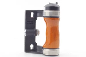 "Near Mint" Asahi Pentax Wood Hot Shoe Left Hand Grip for 6x7 67 67II From JAPAN - Picture 1 of 8