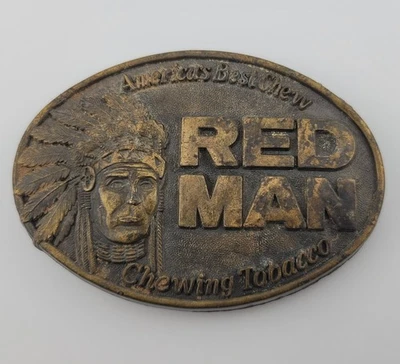 Tabaco de mascar vintage Red Man 1988 Pinkerton Co. Fivela de cinto de latão maciço - Imagem 1 de 4
