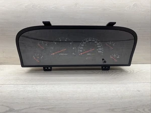 1999-2004 JEEP GRAND CHEROKEE INSTRUMENT CLUSTER SPEEDOMETER OEM ? Miles - Picture 1 of 5