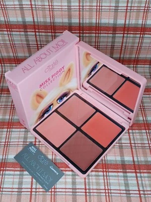 Ciate London Miss Piggy Collection All About MOl! Creme Face Palette 14g/0.49 oz - Image 1 of 4