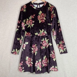 Altar'd State Damen Samt Blumen Skater Kleid Medium dunkellila Whimsigoth - Bild 1 von 13
