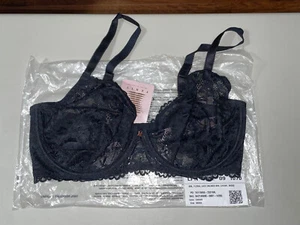 Savage X Fenty Women's Floral Lace Unlined Bra Black Caviar Size 36DDD - Picture 1 of 6