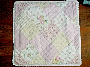 EXTRA LARGE CUSHION COVER QUILTED PATCHWORK DESIGN COTTON CROCHET TRIM 28" x 28" - Picture 1 of 8