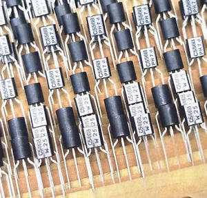 Transistor BC546B C546B + 20 piezas BC556B C556B TO-92 PHILPS - Imagen 1 de 1