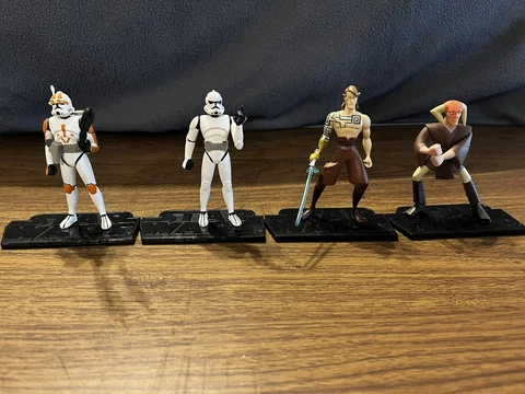 Lot of 4 Star Wars: Clone Wars (2003 2D animated version) action figures Cover