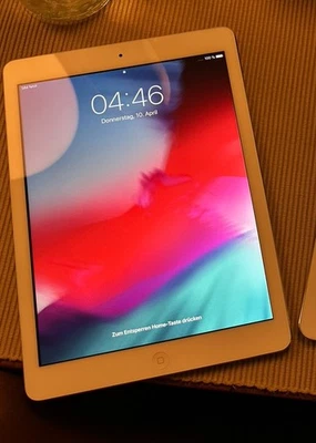 Apple iPad Air 1. Gen. 64GB, WLAN + Cellular (Entsperrt), 24,64 cm, (9,7 Zoll)  - Bild 1 von 4