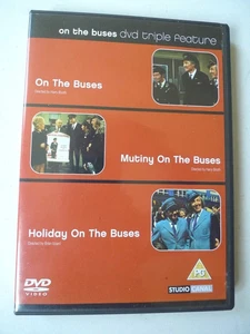 On The Buses / Mutiny On / Holiday On 2 X DVD 3 Film Spin Off Of The Series - Foto 1 di 2