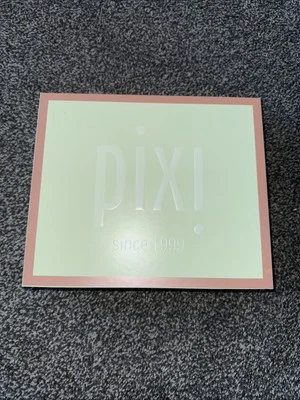 Pixi Beauty “Your Path To Radiance Gift Set. - Image 1 of 4