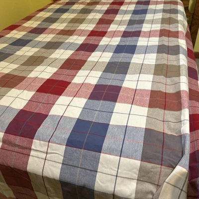 Пододеяльник в клетку королевский красный, синий и нейтральный клетчатый узор — классический 90 «X100» - Изображение 1 из 4