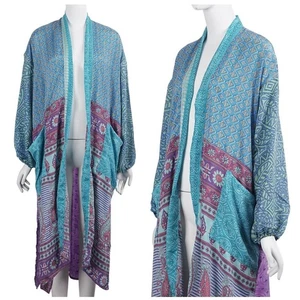 NUEVO CON ETIQUETAS GURU FOR LIFE Bata Kimono O/S Reciclado Saris Seda Estampado Mixto Bolsillos - Imagen 1 de 14