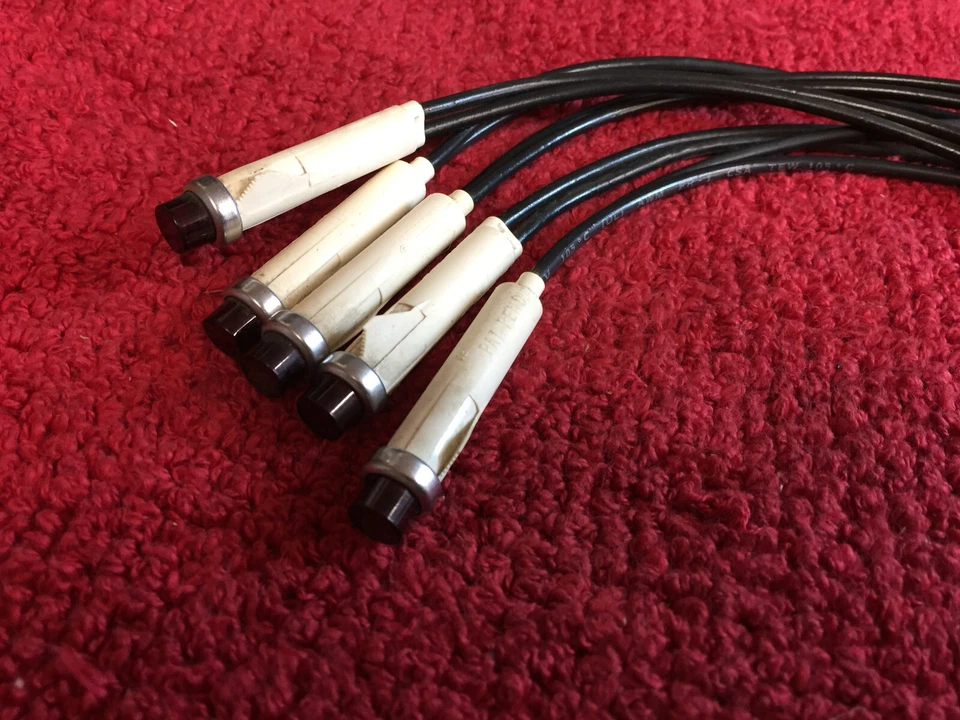 972-670A LITTELFUSE красный индикатор лампа 125v 1/3 w 5 шт. - Изображение 1 из 1