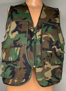 Vintage Remington Vest Outdoor Clothing Camo Green Large One Of A Kind Hunt Fish - Picture 1 of 12