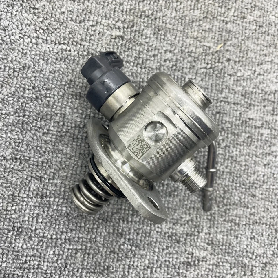 NEW High Pressure Fuel Pump 16790-5R1-J01 Fits For 2015-2017 Honda Fit - Image 1 of 4
