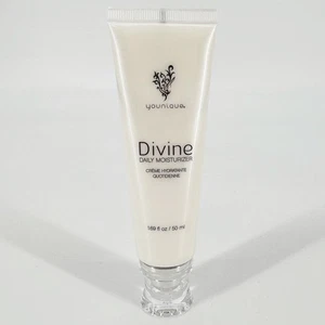 NEU Younique Divine tägliche Feuchtigkeitscreme - Bild 1 von 3
