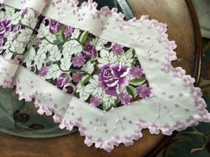 Bordado Primavera Pascua Mesa Corredor Púrpura Rosa Cómoda Bufanda Tapete 69x13" - Imagen 1 de 6