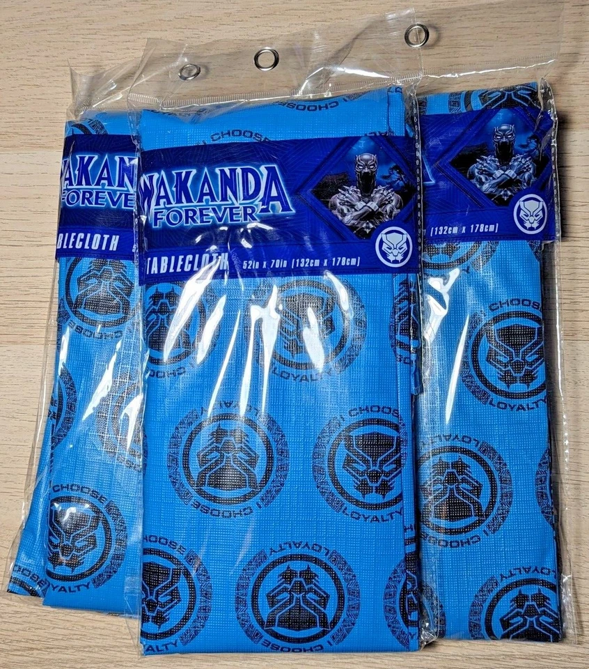 Mantel Marvel Black Panther Wakanda Forever 52 x 70 | Decoración de comedor inspirada Foto 1 de 1