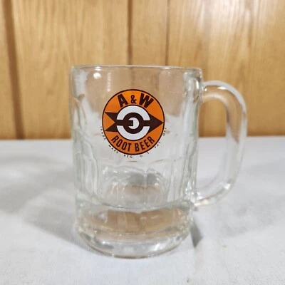 Винтажная кружка с логотипом A&W Root Beer высотой 4 3/8 дюйма 8 унций - Изображение 1 из 4