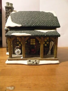 ST.NICHOLAS SQUARE LOG CABIN RETIRED 2004 NIB - Picture 1 of 8