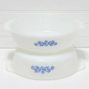 2 Piatti da Forno Vintage Fire King Anchor Hocking Fiordaliso Blu 1 1/2 Quart - Foto 1 di 5