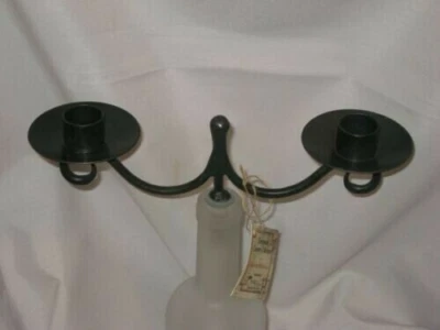 Candelabro para botella de vino desplazado para vela de té, votiva o cónica Foto 1 de 2