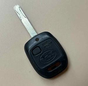 GENUINE SUBARU REMOTE CAR KEY FOB - FREE DELIVERY - Picture 1 of 2