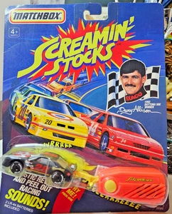 1/64 1991 MATCHBOX SCREAMIN STOCKS # 28 DAVEY ALLISON 1992 DAYTONA 500 WORKING! - Picture 1 of 2