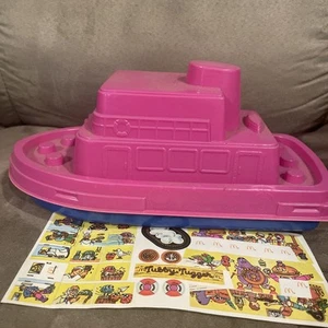 Adesivo contenitore Happy Meal McDonald’s Tubby Tugger 1983 vintage pagina rosa blu - Foto 1 di 8