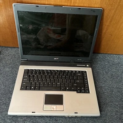Acer 1640 Series ZL8 Laptop 2gb RAM 15" 60gb HDD *for parts or repair* - Image 1 of 4