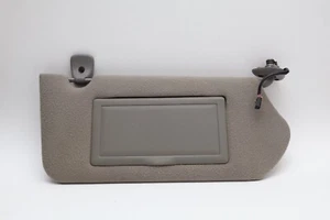 2000-2005 Chevrolet Impala Passenger Visor Sunvisor Gray Illuminated - Picture 1 of 3