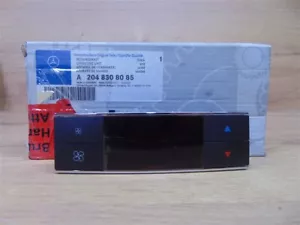 Brand New Air Conditioner Operating Unit Genuine Mercedes W204 - A2048308085 - Picture 1 of 1