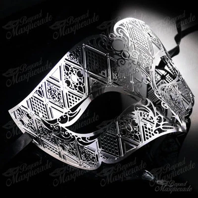Mens Unisex Simplistic Filigree Light Metal Mardi Gras Masquerade Mask [Silver] - Image 1 of 4